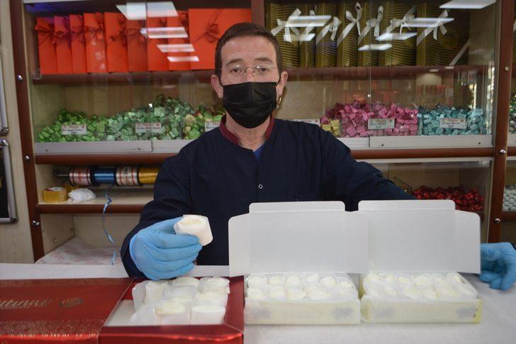 Afyonkarahisar'ın 120 yıllık kış lezzeti "kaymak dolması" beğenilerek tüketiliyor G3