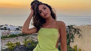 Olivia Culpo'un eteğini tek bir toka tutuyordu! Bu ne cesaret?