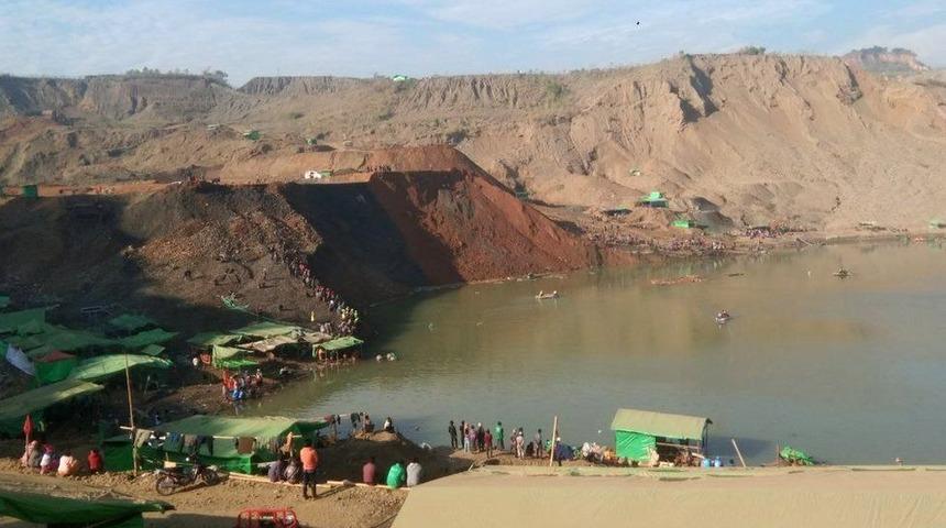 Myanmar'da yeşim taşı madeninde heyelan: 100'e yakın kişi kayıp