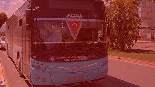 Ukraynalı yolcudan otobüs şoförüne demir çubukla saldırı