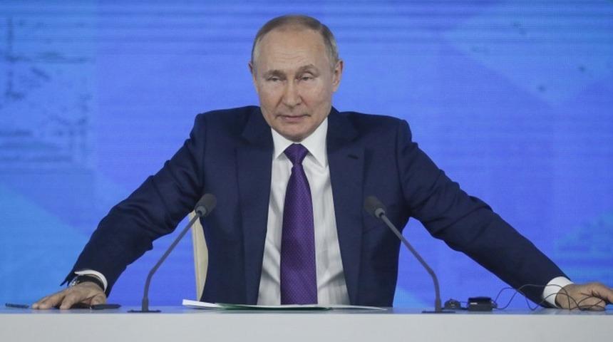 Putin: Faiz artırmazsak, T&uuml;rkiye'nin yaşadığı sorunu biz de yaşayabiliriz