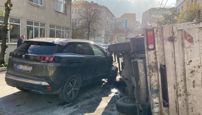 İstanbul'da akılalmaz kaza: Sürücü araçtan atladı, yaya son anda kurtuldu