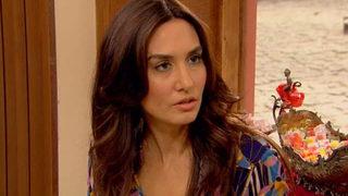 Oyuncu Ayşe Tolga'nın çalışanı kasasındaki her şeyi çaldı! Komşusu uyarınca fark etti