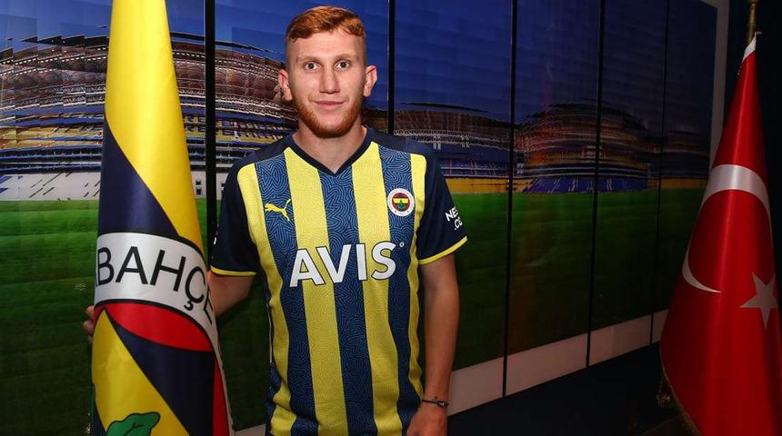 Son dakika: Bir saniye bile Fenerbahçe'de oynayamadı! Burak Kapacak Kocaelispor'a...