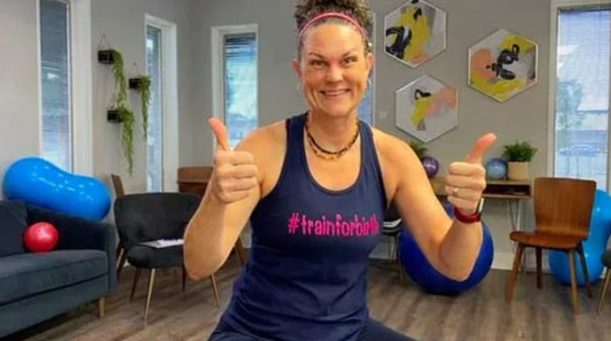 Normal doğum sırasında kadınların yaşadıklarını sosyal medyadan canlandırdı! Milyonlarca kişi izliyor