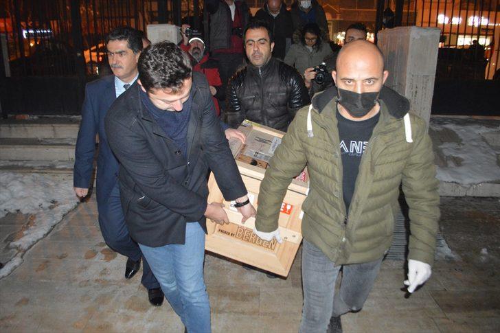 1700 yaşındaki "Kybele" heykeli, Afyonkarahisar'a getirildi G1