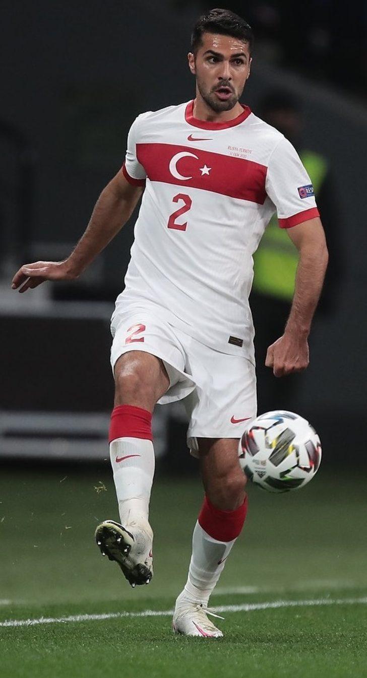 Son dakika: İşte en pahalı Türk futbolcular! İlk 10 açıklandı! Zirvede Hakan Çalhanoğlu... G5