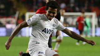 Fenerbahçe'de Luiz Gustavo'ya şok! Yeni Malatyaspor maçında...