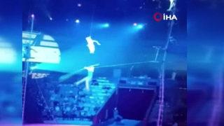 Rusya'da sirkte yürekleri ağza getiren olay! İp cambazı metrelerce yüksekten düştü