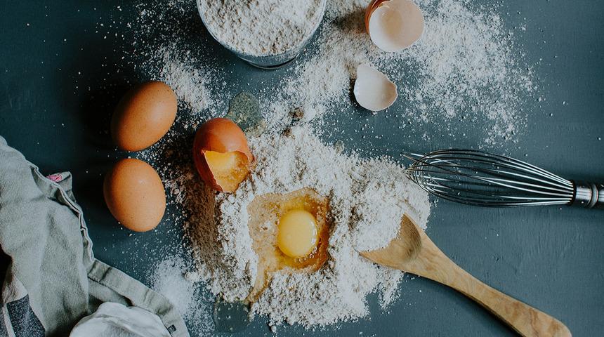 Bu tüyolarla un kavurmak çok kolay! Kavrulan unun topaklanmasını önlemek için neler yapılabilir?