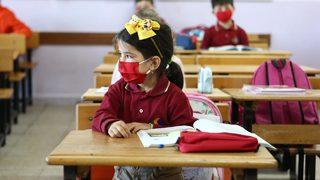 Bilim Kurulu üyesi Mustafa Necmi İlhan açıkladı! Bulaş kaynağı çocuklar mı?