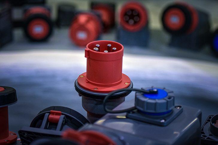 Elektrik teknikeri olarak başladı, 55 ülkeye ihracat yapan şirketin patronu oldu G5