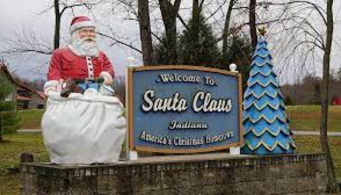 Amerika’nın Indiana eyaletindeki Santa Claus kasabası, yılın her günü Noel’i kutluyor