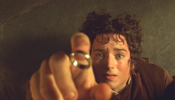 Yüzüklerin Efendisi’nin Frodo’su Elijah Wood’dan şaşırtan itiraf! “Kitapları daha okumadım”