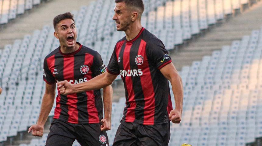 Fenerbahçe'ye Süper Lig'in gol kralı geliyor! Fatih Karagümrük'ten Aleksandar Pesic...