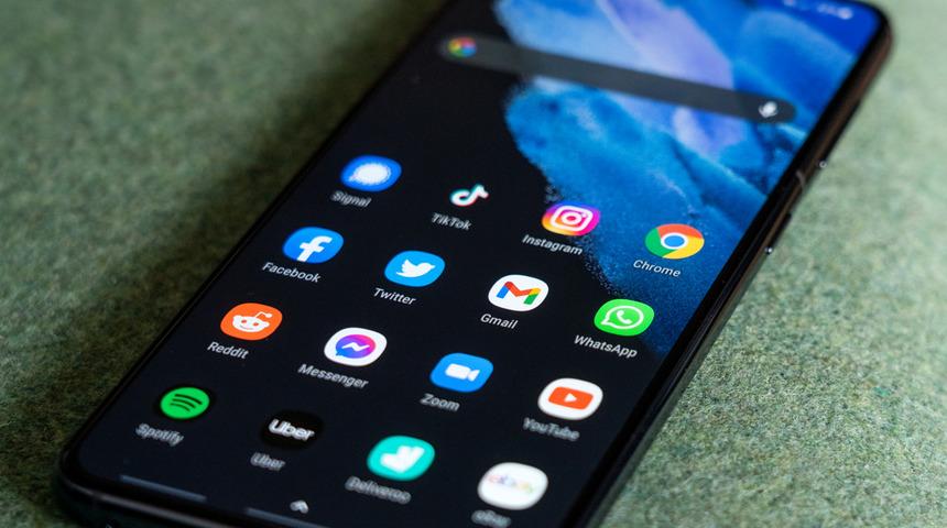 Tanıtılmasına günler kaldı! Samsung Galaxy S22 için şarj hızı detayı