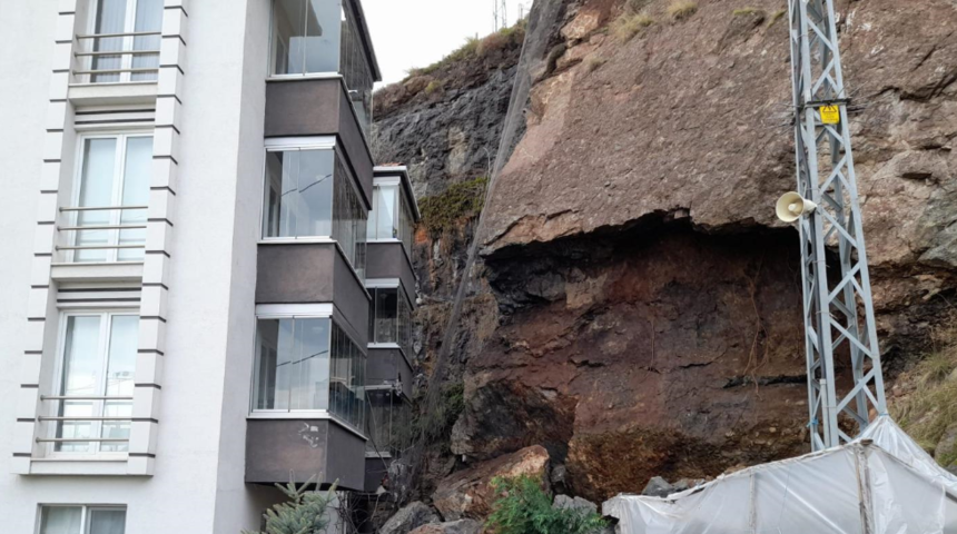 İstanbul'dan Sinop'a geldiği sabah hayatının şokunu yaşadı: Camdan baktığımda...