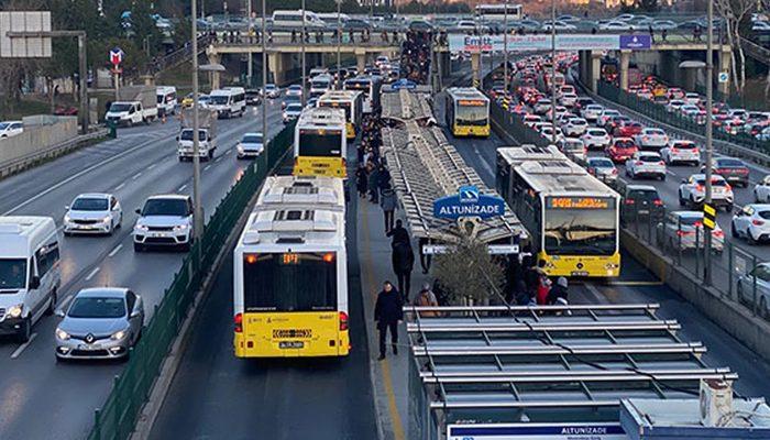 Tüm İstanbulluları ilgilendiriyor! İBB'den yılbaşı için toplu ulaşım kararı