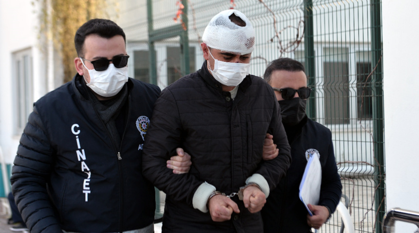 Adana'da garsonu kurşun yağmuruna tuttu, ifadesi ortaya çıktı: Yengemle ilişkisi vardı, ben de vurdum