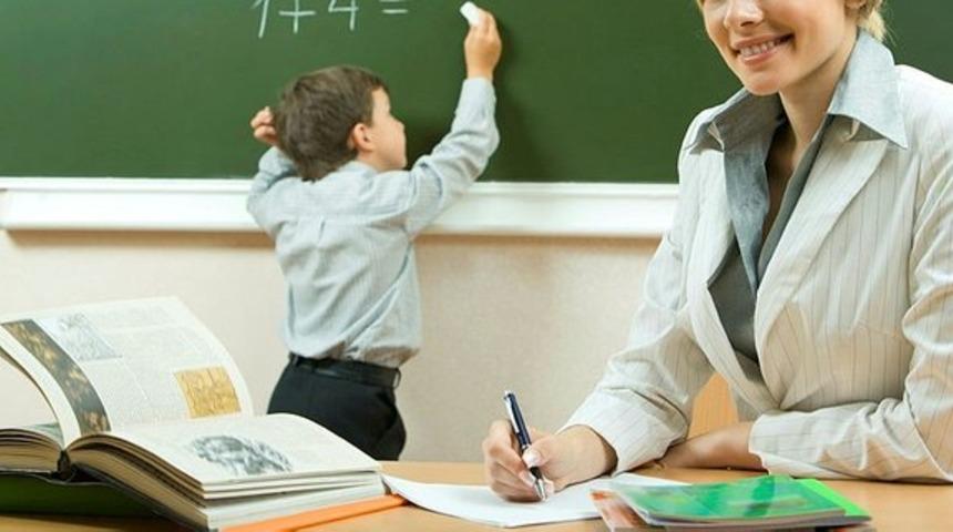 2022 Kadrolu öğretmenlerin alan değişikliği takvimi belli oldu mu? MEB duyurdu! 2022 yılı alan değişikliği takvimi!