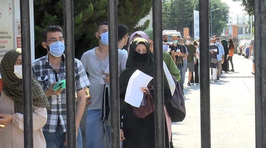 KPSS&rsquo;de dereceye girmesine rağmen atanamayan &ouml;ğretmenler anlatıyor: 'Biz emeğimizi kime emanet ettik?'