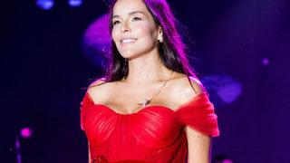 Şarkıcı Bengü'den ailesiyle yeni yıl pozu