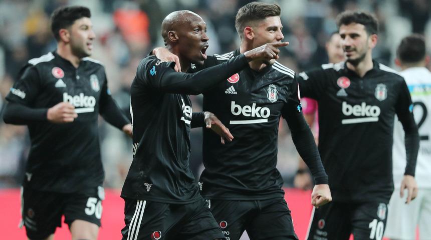 Maçın kahramanı Atiba Hutchinson konuştu! ''Bu yılı iyi bitirdik''