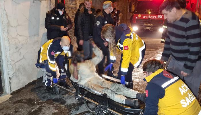 Adana'da mahalleyi ayağa kaldıran yangın! Alevlerin arasından komşuları kurtardı