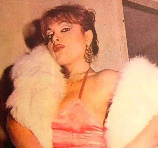 Cinsiyet değiştirip erotik filmlerde oynamıştı! Türkiye'nin ilk trans kadını Emel Aydan'ın ilginç hikayesi