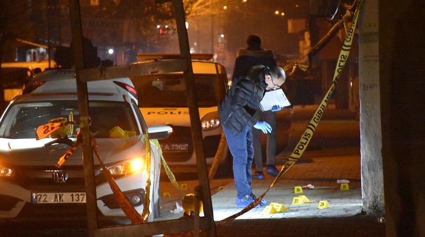 Batman'da acı olay! Hırsızlık ş&uuml;phelilerini yakalamak isteyen ekibe ateş a&ccedil;ıldı: 1 şehit