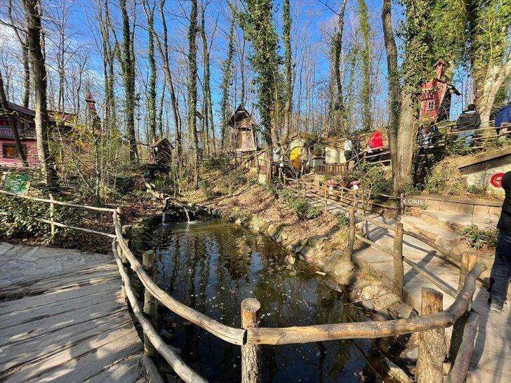 Avrupa'nın en büyük doğal yaşam parkı geçen yıl 6,5 milyon ziyaretçi ağırladı G3