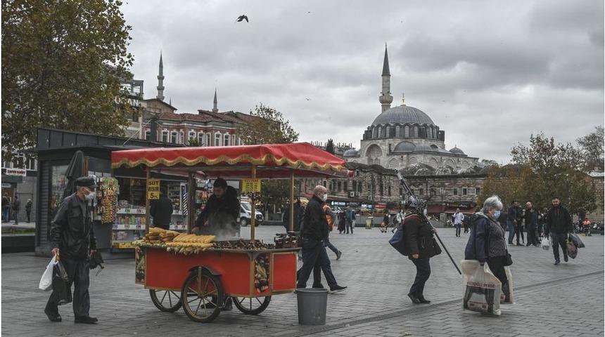 T&uuml;rkiye ekonomisi: 2021'den 2022'ye alınan dersler ve riskler