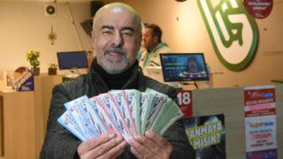 Milli Piyango yılbaşı özel çekilişinde büyük ikramiye İzmir'deki bu bayiden çıktı! ''Kendime çıkmış gibi seviniyorum''