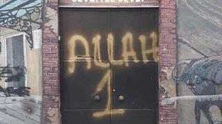 Kadıköy'de kilise kapısına 'Allah 1' yazan kişi serbest bırakıldı! ''Biz de farklı bir şey söylemiyoruz''