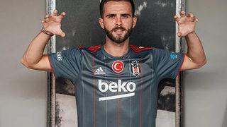 Pjanic'ten Beşiktaş kararı! Barcelona'ya dönecek mi?