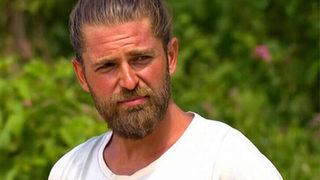 Mert Öcal'dan itiraf!  Survivor'da aşk yaşamak bir sosyallik