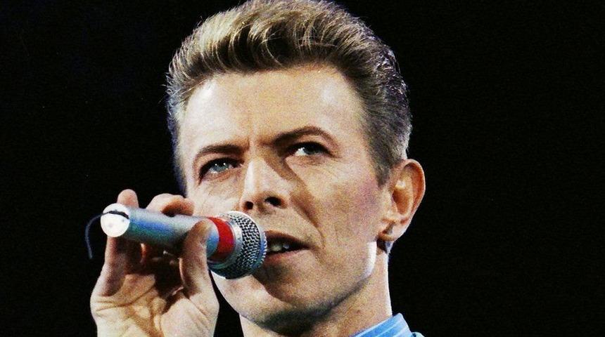 David Bowie'nin tüm şarkılarının yayın haklarını WCM satın aldı