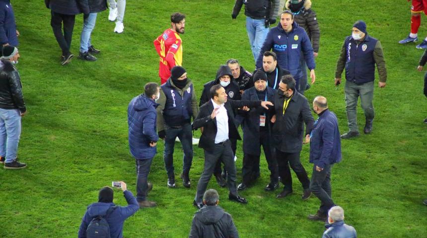 Yeni Malatyaspor Başkanı Adil Gevrek, TFF tarafından ağırlandı! Sosyal medyadan tepki yağıyor...
