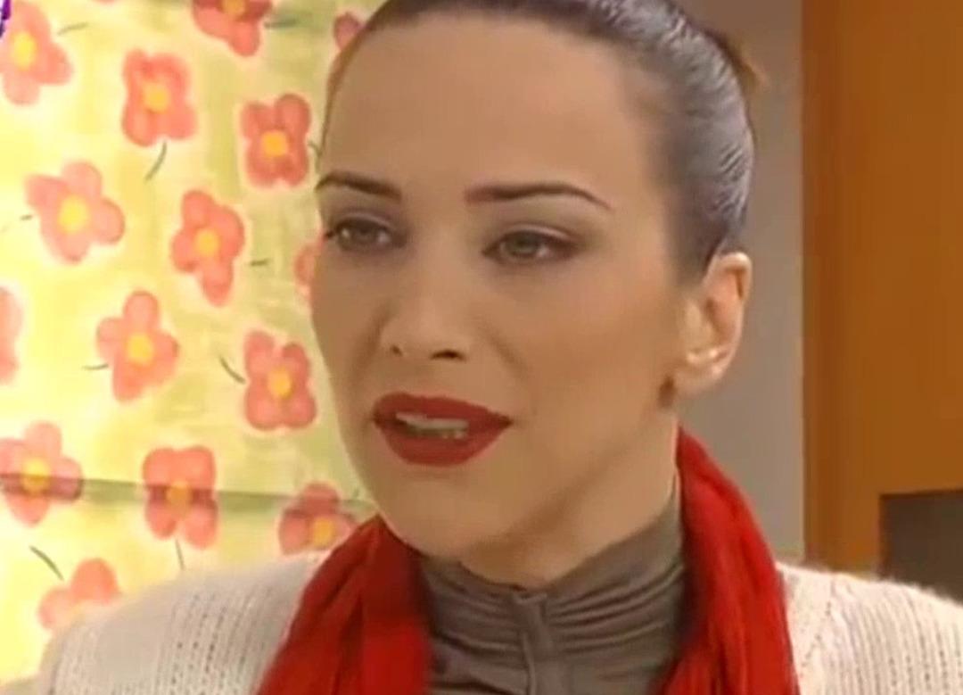 Yarım Elma'nın 'Yonca'sı Janset Pa&ccedil;al yıllara meydan okuyor