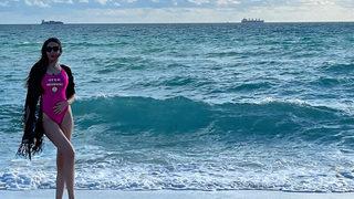 Ece Gürsel 2022'ye hızlı girdi! Miami'den Küba'ya... 