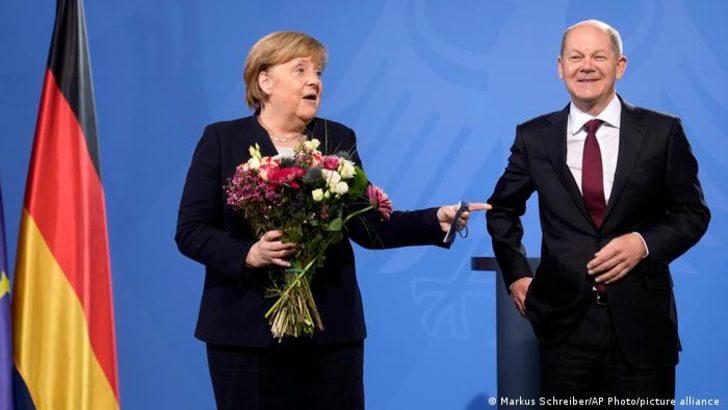 Merkel sonrasında Başbakan'a güven azaldı