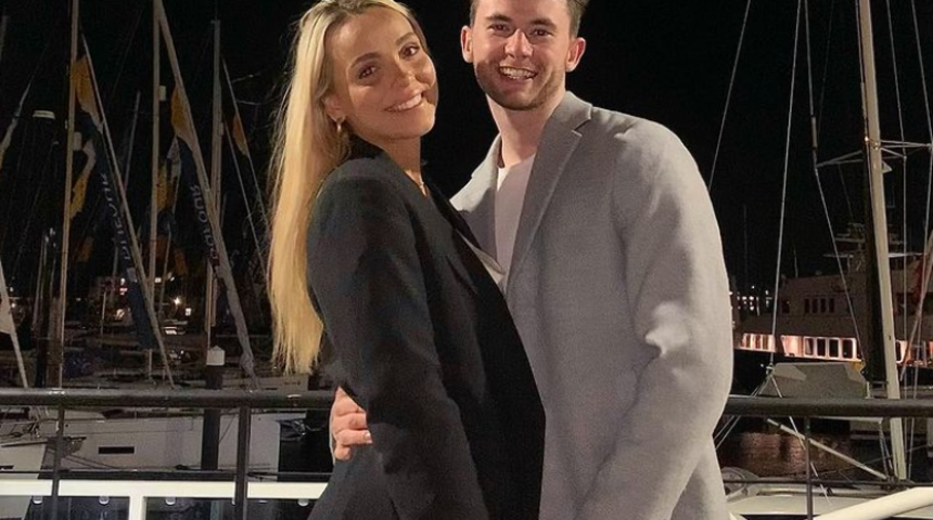 Erkek arkadaşının evinde tampon buldu! Kendisini aldatıp aldatmadığını öğrenmek için seri numarasını araştırdı