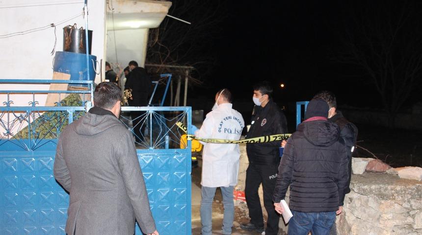 Eşini bıçaklayarak öldürmüştü! Cinayetin nedeni ortaya çıktı: Dikkat çeken 'örümcek' detayı