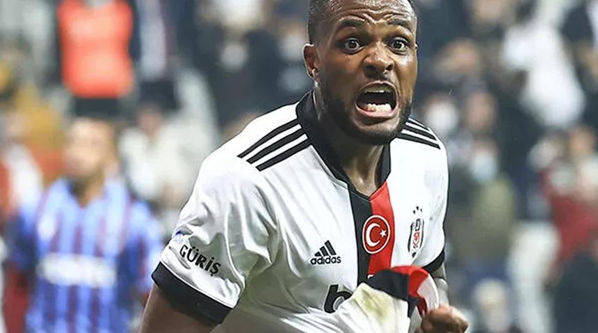 Bu da kaçar mı? Beşiktaş-Antalyaspor maçında Larin saç baş yoldurttu!