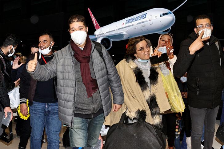THY'den tahliye uçuşu! 310 kişi Fas'tan İstanbul'a getirildi