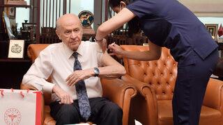 Devlet Bahçeli Turkovac aşısı oldu