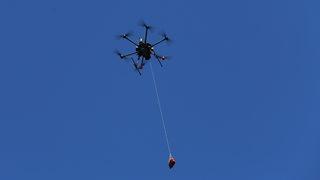 Tıp tarihinde bir ilk: Defibrilatörlü drone, kalp krizi geçiren adamın hayatını kurtardı