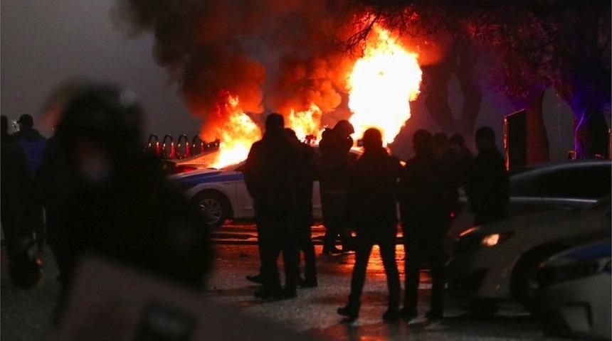 Kazakistan'da zam protestoları: Halk neden sokağa &ccedil;ıktı, g&ouml;stericiler ne istiyor?