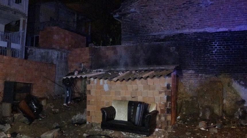 Bursa'da acı olay! Sigara içerken uyudu, çıkan yangında hayatını kaybetti