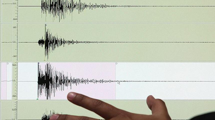 Çin'de 6.9 büyüklüğünde deprem